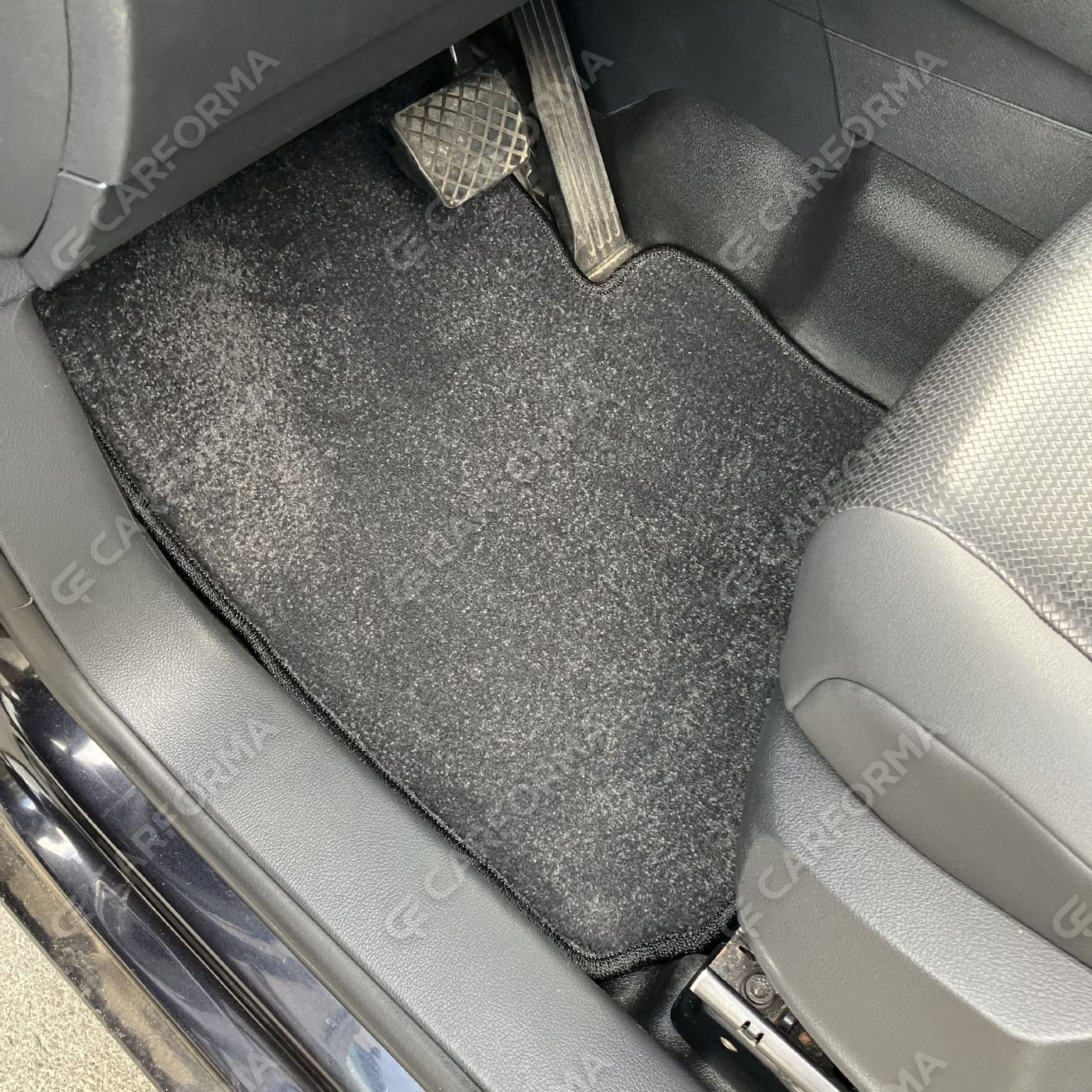 Водительские ворсовые коврики  Volkswagen Caddy (2K) 2003&nbsp;-&nbsp;2020 в Екатеринбурге