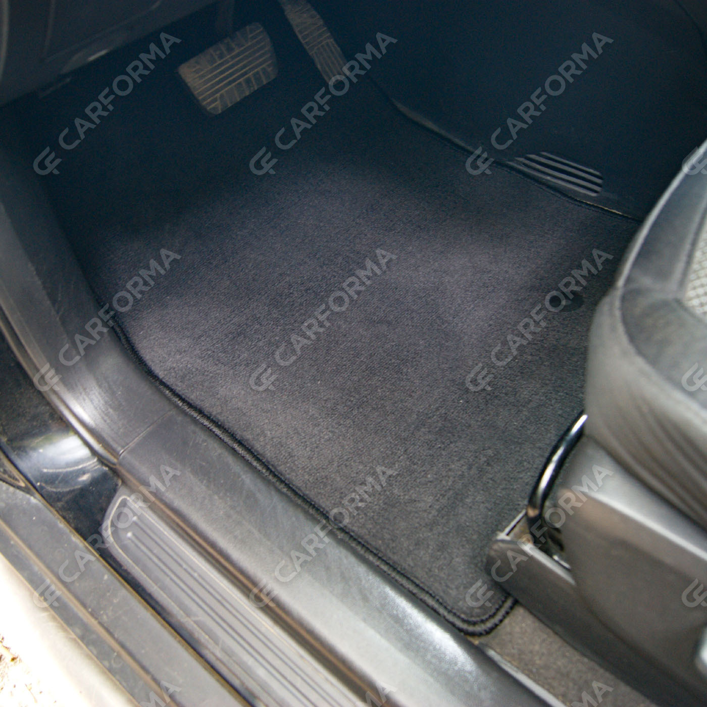 Коврики на Opel Antara 2006&nbsp;-&nbsp;2015 в Екатеринбурге