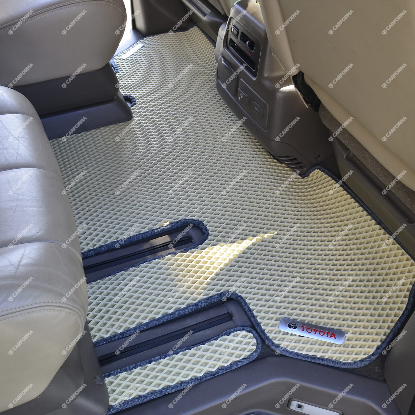 Ворсовые коврики на Toyota Grand Hiace 1999 - 2002 в Екатеринбурге