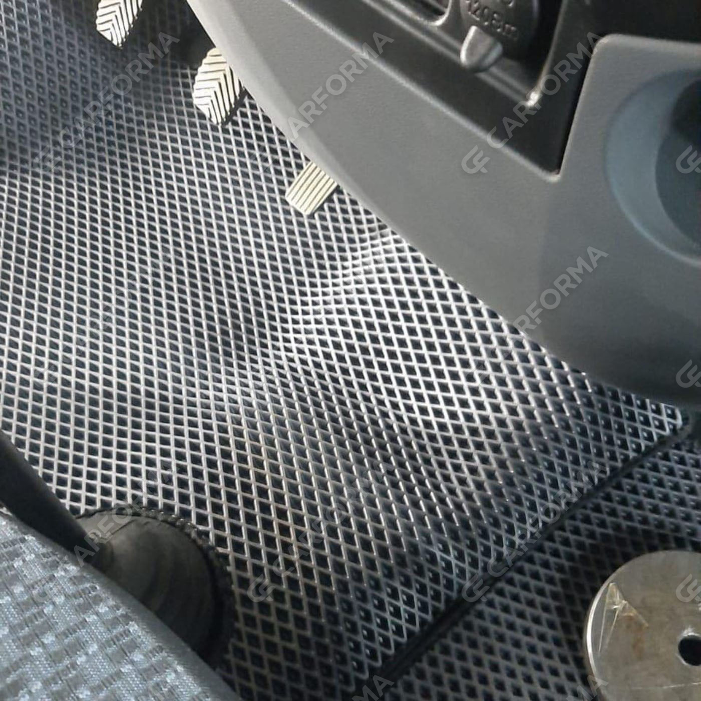 Коврики на ГАЗ Соболь пассажирский 1998&nbsp;-&nbsp;2026 в Екатеринбурге