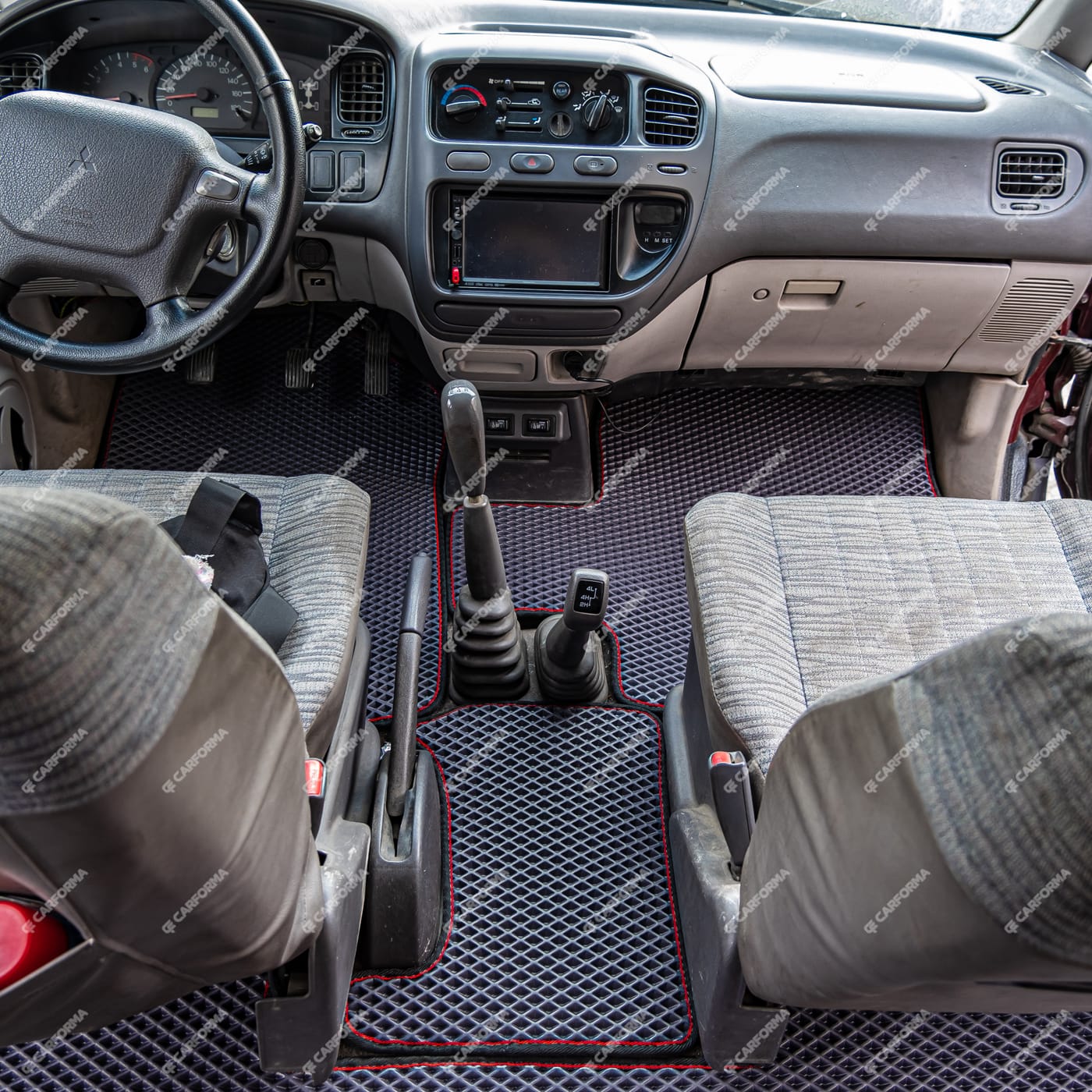 Ворсовые коврики на Mitsubishi Space Gear 1994 - 2007 в Екатеринбурге