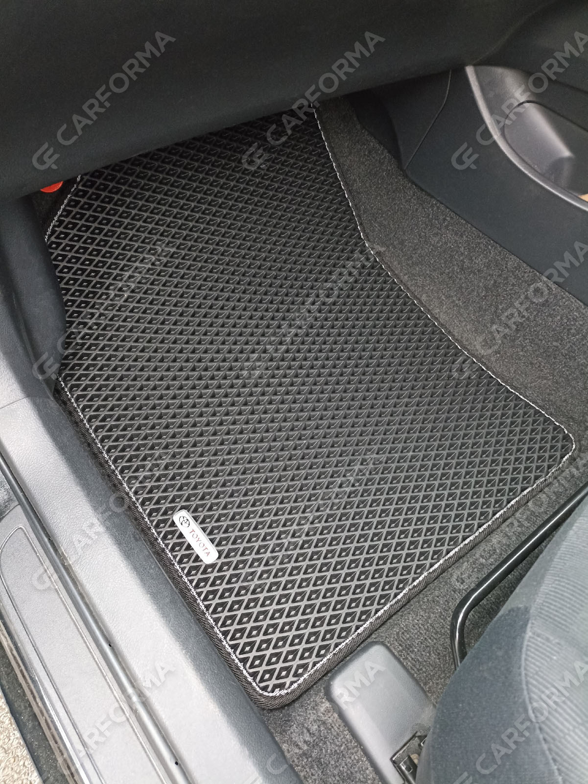 Коврики на Toyota Corolla Axio (E14) 2006&nbsp;-&nbsp;2012 в Екатеринбурге