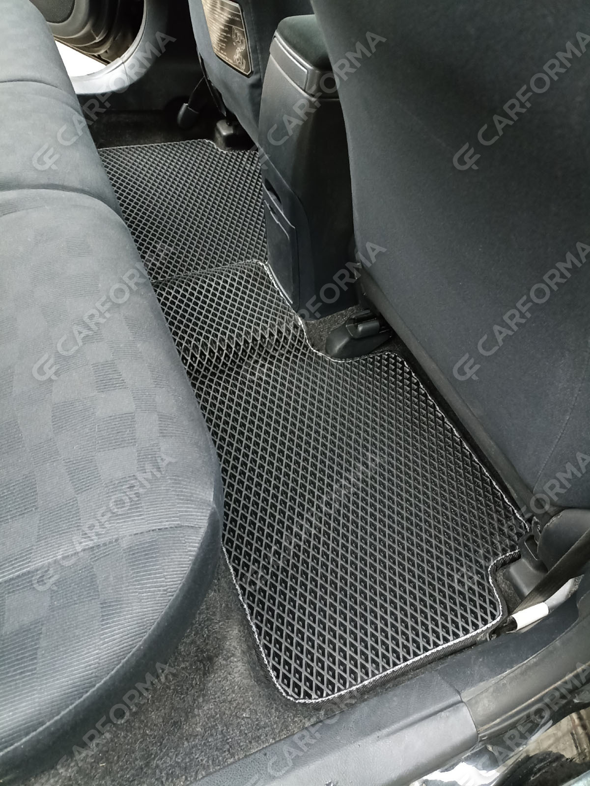 Коврики на Toyota Corolla Axio (E14) 2006&nbsp;-&nbsp;2012 в Екатеринбурге