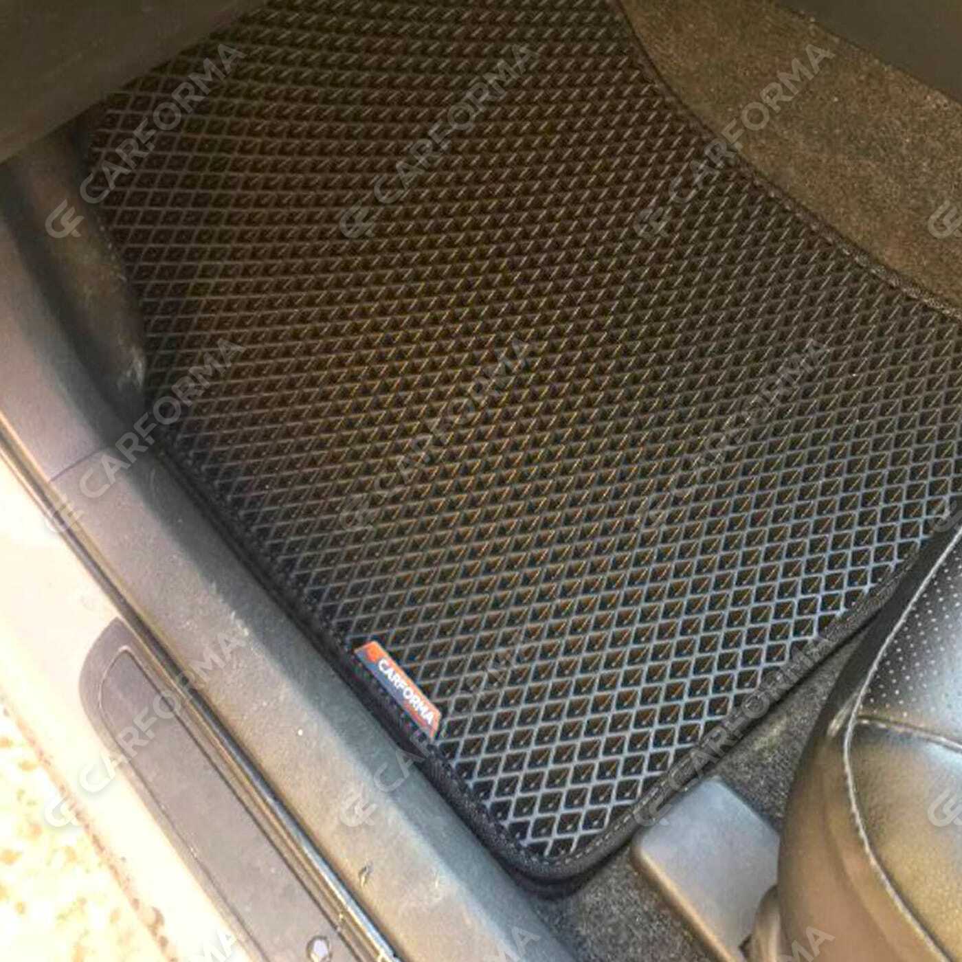 Коврики на Toyota Corolla Fielder (E14) 2006&nbsp;-&nbsp;2012 в Екатеринбурге