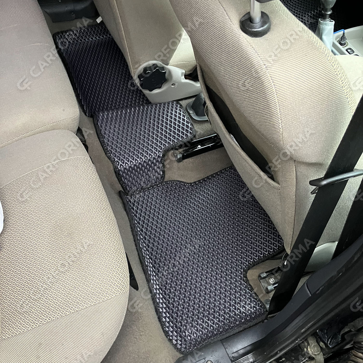 Коврики на Lada (ВАЗ) Kalina 2004&nbsp;-&nbsp;2018 в Екатеринбурге