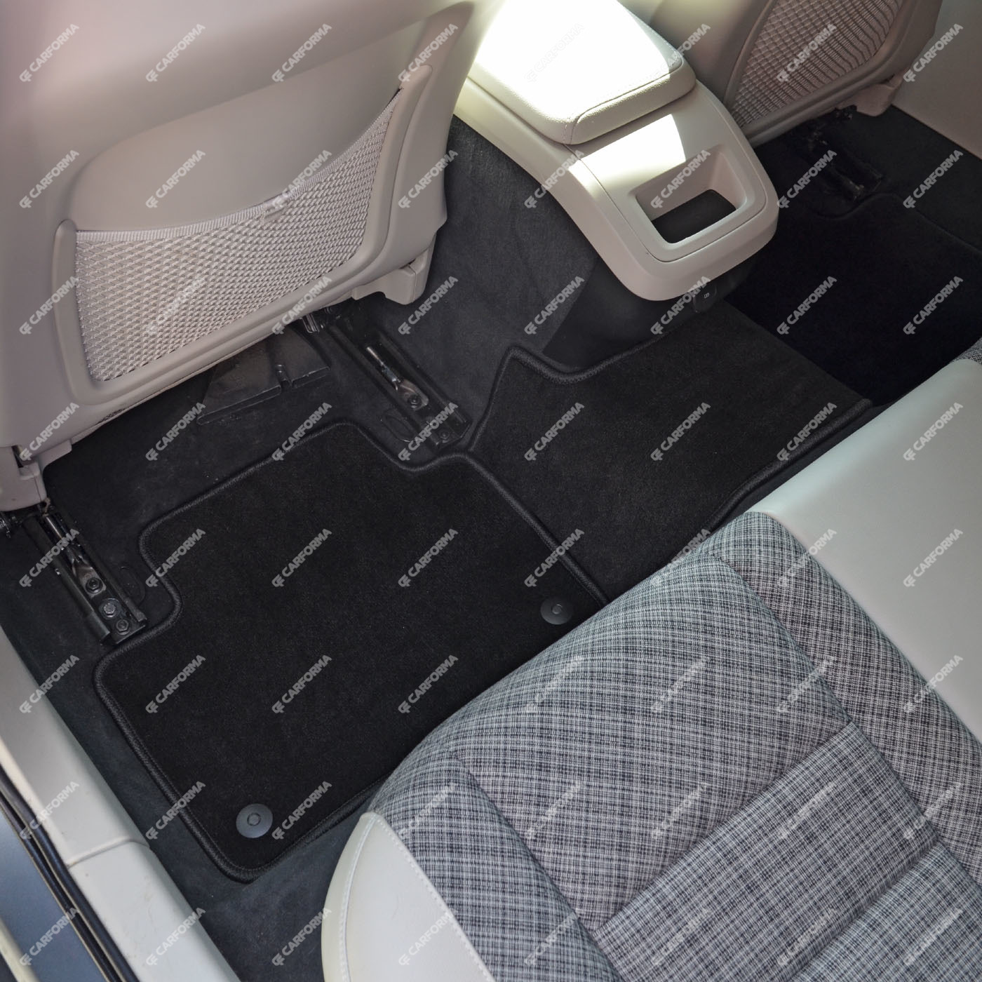 Ворсовые коврики на Volvo V60 II 2018 - 2025 в Екатеринбурге