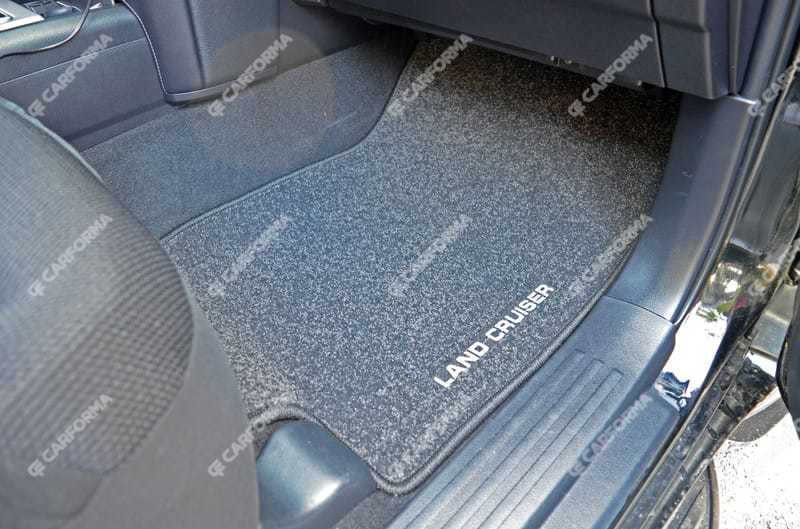 Ворсовые коврики на Toyota Land Cruiser Prado 150 2009 - 2023 в Екатеринбурге