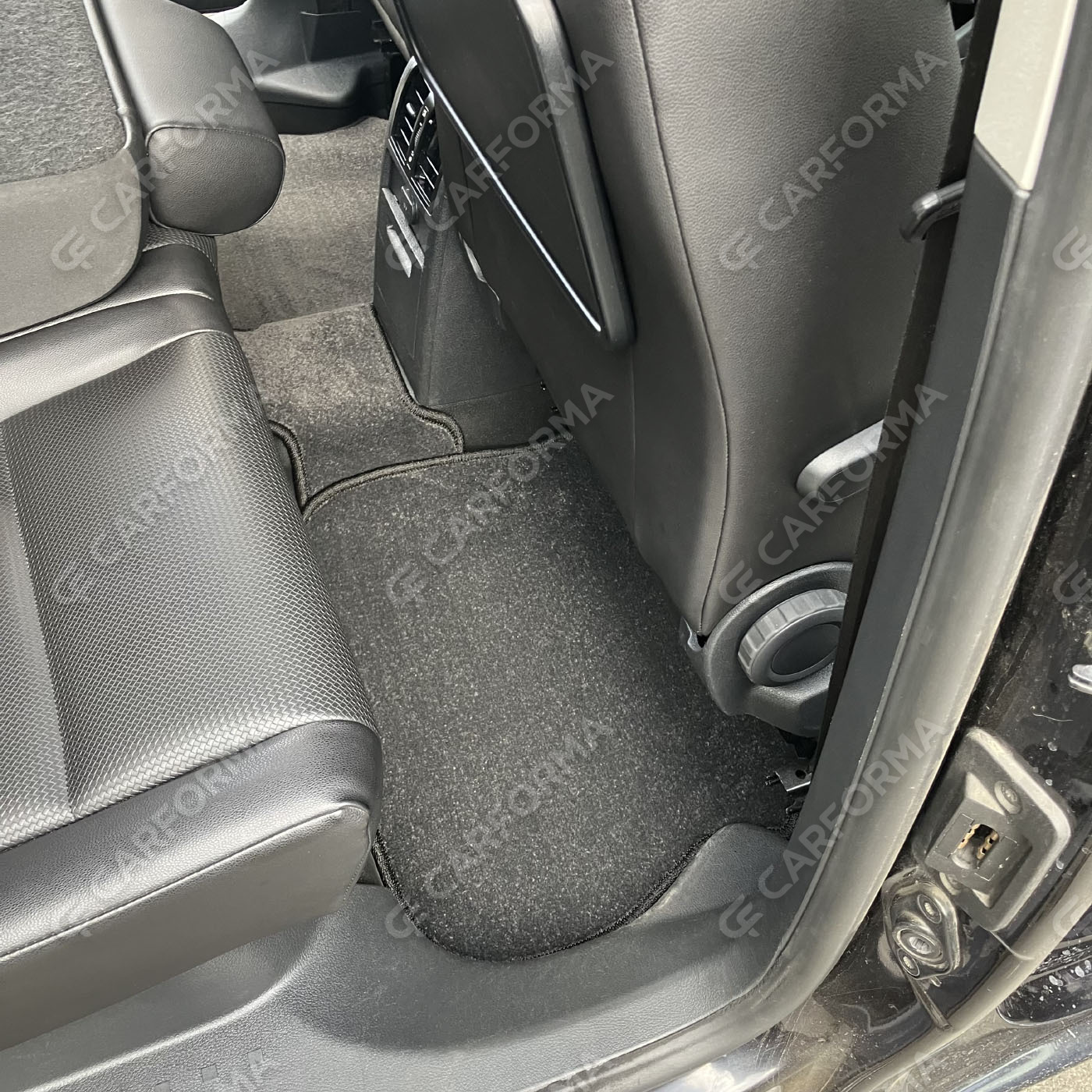 Водительские ворсовые коврики  Volkswagen Caddy (2K) 2003&nbsp;-&nbsp;2020 в Екатеринбурге