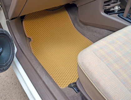 Коврики на Toyota Tercel (L50) 1994 - 1999 в Екатеринбурге Коврики на Toyota Tercel (L50) 1994 - 1999 в Екатеринбурге