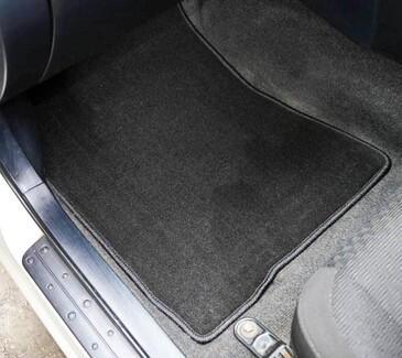 Коврики на Toyota Altezza 1998&nbsp;-&nbsp;2005 в Екатеринбурге