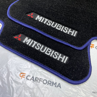 Коврики на Mitsubishi Fuso Canter V узкая кабина 1984 - 1995 в Екатеринбурге