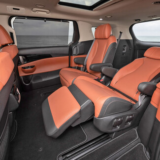 Коврики на KIA Carnival IV 7 мест с оттоманками 2020 - 2025 в Екатеринбурге Коврики на KIA Carnival IV 7 мест с оттоманками 2020 - 2025 в Екатеринбурге