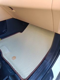 Коврики на KIA Carnival IV 7 мест без оттоманок 2020 - 2025 в Екатеринбурге