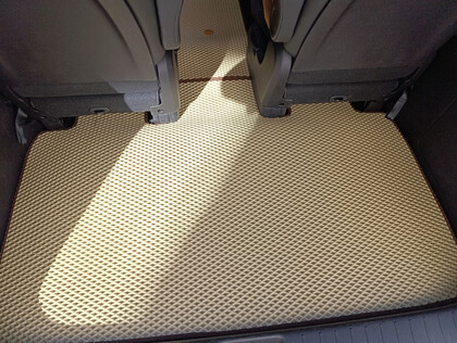 Коврики на KIA Carnival IV 9 мест 2020 - 2025 в Екатеринбурге Коврики на KIA Carnival IV 9 мест 2020 - 2025 в Екатеринбурге