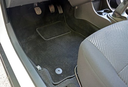 Коврики на Nissan Almera (G15) 2012 - 2019 в Екатеринбурге