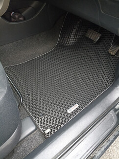 Коврики на Toyota Corolla Axio (E14) 2006&nbsp;-&nbsp;2012 в Екатеринбурге