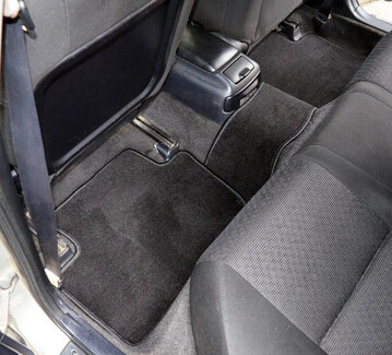 Коврики на Toyota Altezza 1998&nbsp;-&nbsp;2005 в Екатеринбурге