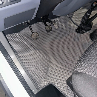 Ворсовые коврики на ГАЗ Соболь Комби грузопассажирский 1998&nbsp;-&nbsp;2026 в Екатеринбурге