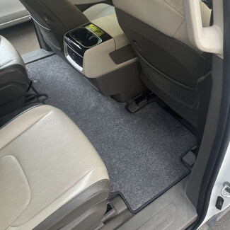 Коврики на KIA Carnival IV 9 мест 2020 - 2025 в Екатеринбурге Коврики на KIA Carnival IV 9 мест 2020 - 2025 в Екатеринбурге