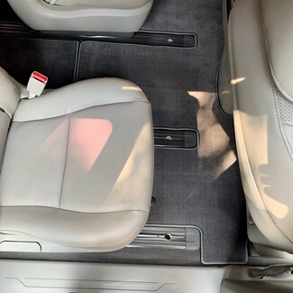 Коврики на KIA Carnival III 9 мест и 11 мест 2014 - 2021 в Екатеринбурге Коврики на KIA Carnival III 9 мест и 11 мест 2014 - 2021 в Екатеринбурге