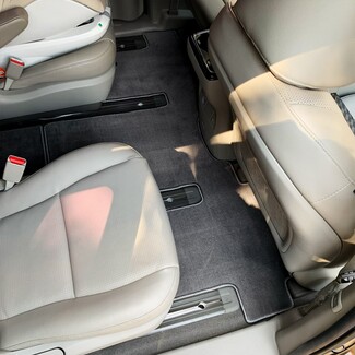 Коврики на KIA Carnival III 9 мест и 11 мест 2014 - 2021 в Екатеринбурге Коврики на KIA Carnival III 9 мест и 11 мест 2014 - 2021 в Екатеринбурге