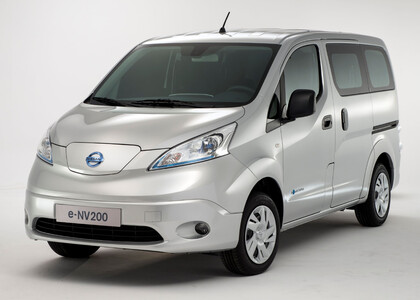 Ворсовые коврики на Nissan e-NV200 2014 - 2019 в Екатеринбурге Ворсовые коврики на Nissan e-NV200 2014 - 2019 в Екатеринбурге